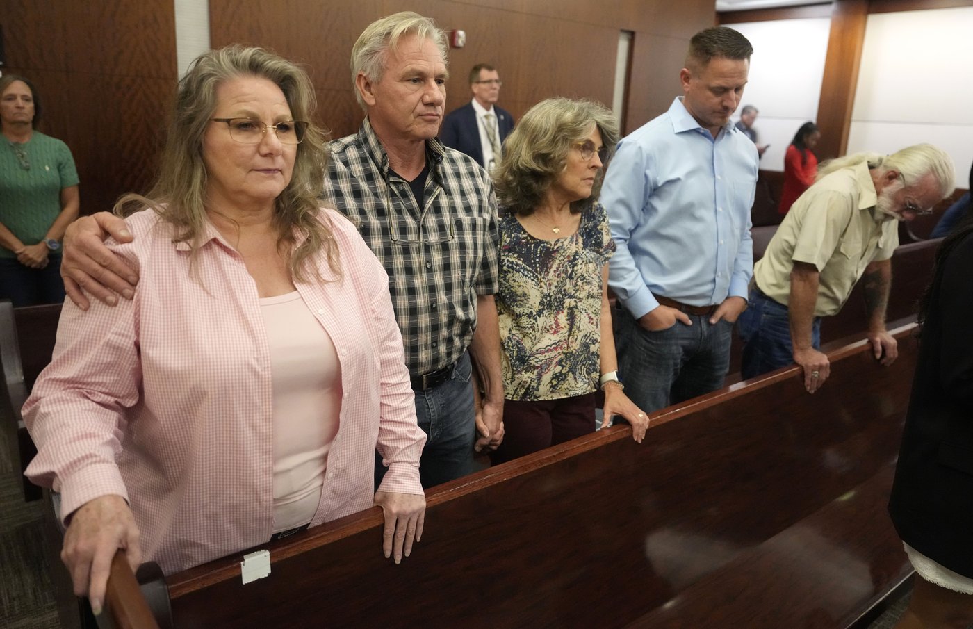 Former Houston officer convicted of murder in deaths of couple during drug raid | iNFOnews.ca Former Houston officer convicted of murder in deaths of couple during drug raid | iNFOnews.ca