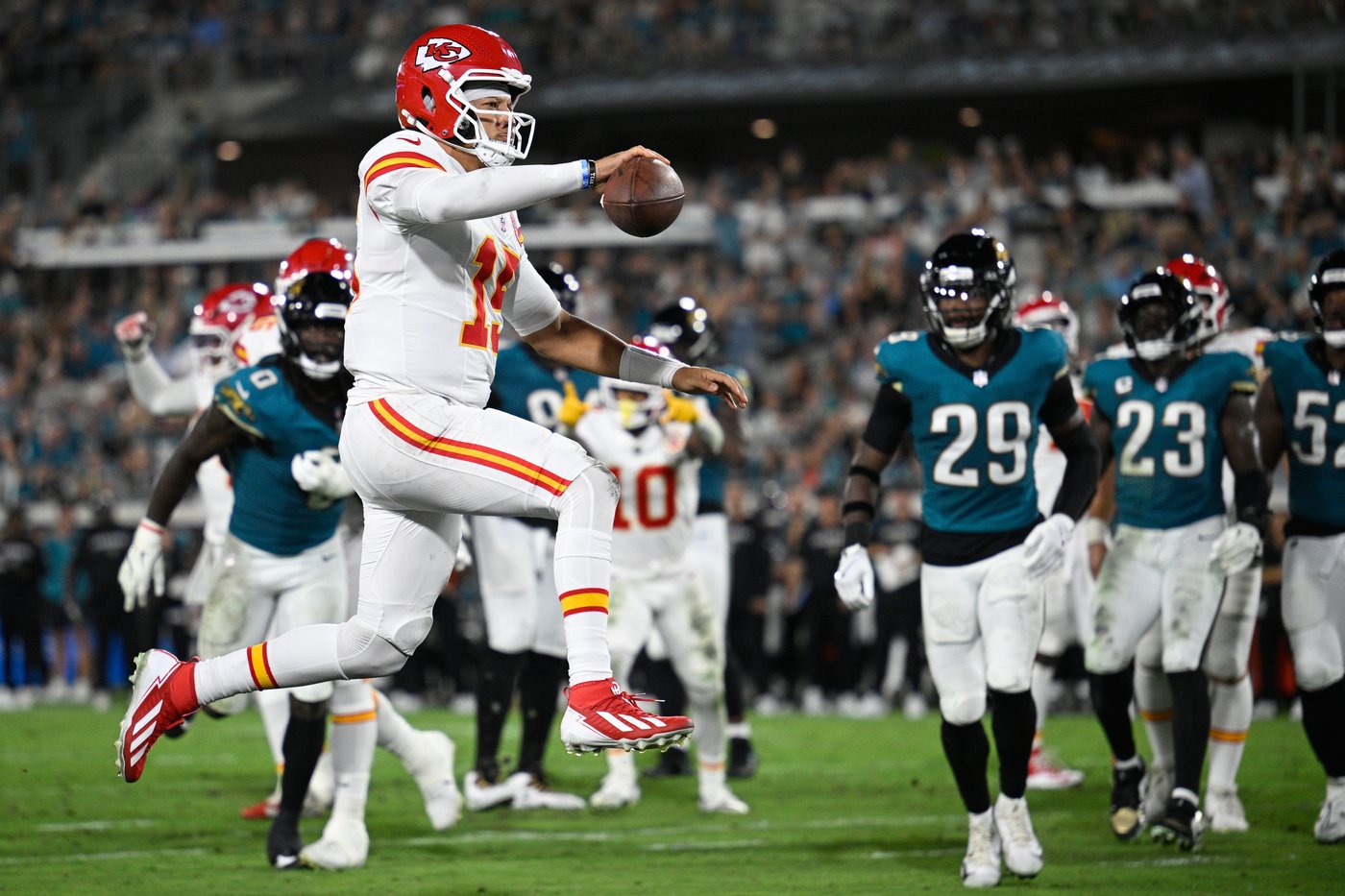 Top photos from Week 5 of the NFL season | iNFOnews.ca