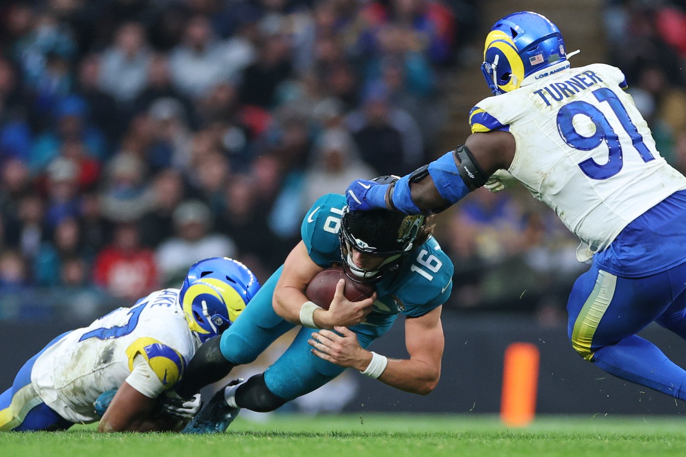 Top photos from Week 7 of the NFL season | iNFOnews.ca