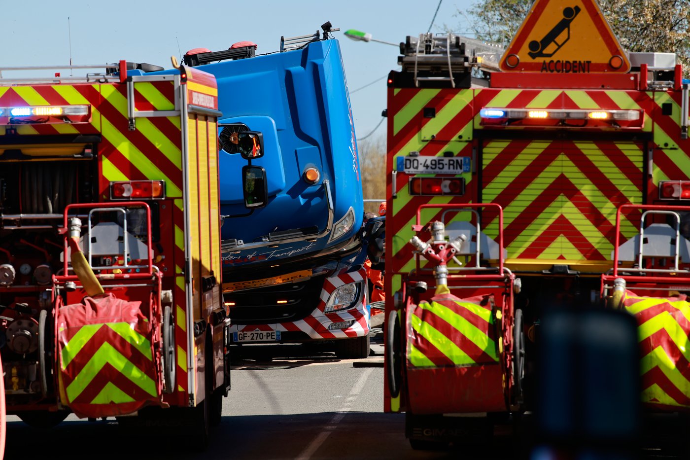 French train driver killed after crashing into truck at railway crossing | iNwheels