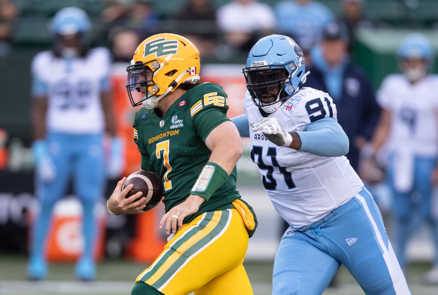 Elks defeat Argos 28-20 for second straight win | iNFOnews.ca