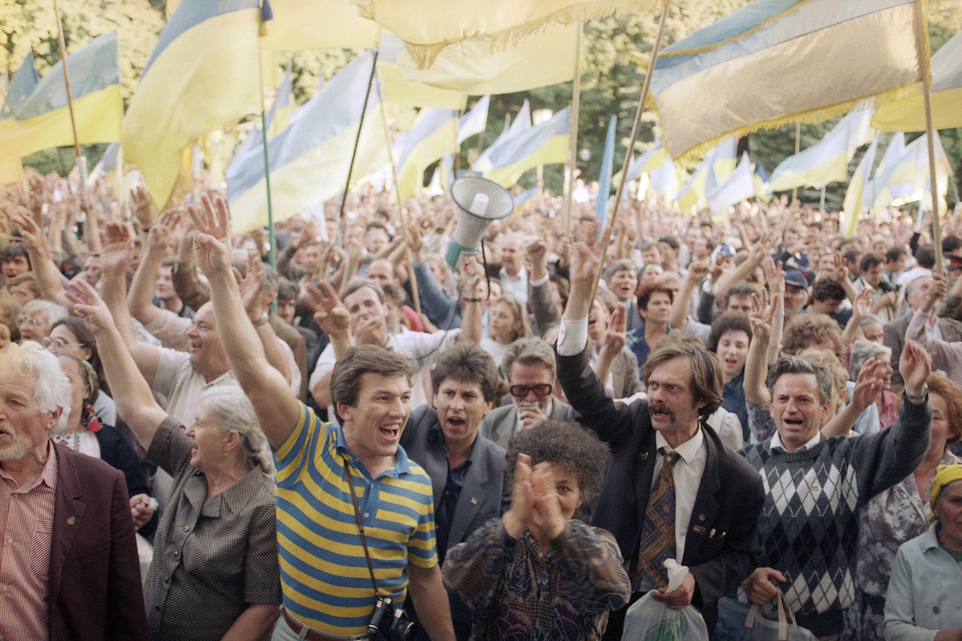 Photos of Ukraine’s 34-year journey from independence to invasion | iNFOnews.ca