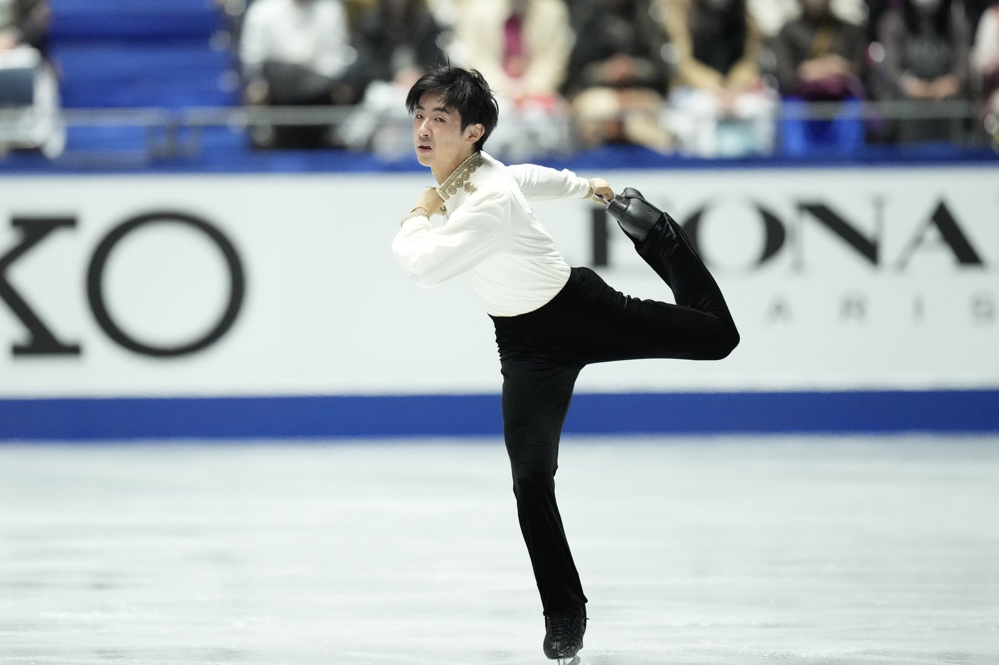 Kagiyama and Sakamoto lead Japanese sweep of men’s and women's short programs at NHK Trophy | iNFOnews.ca