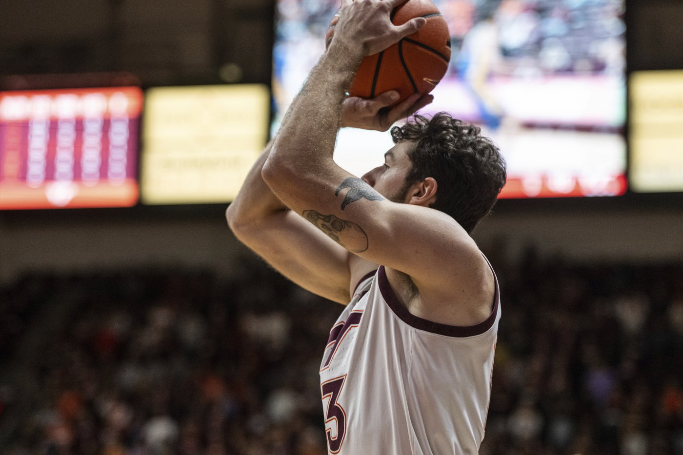 Jaland Lowe carries No. 18 Pittsburgh to 64-59 win over Virginia Tech | iNFOnews.ca