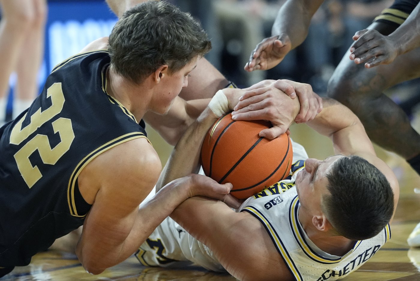 Tre Donaldson leads No. 24 Michigan to 89-58 rout of Purdue-Fort Wayne | iNFOnews.ca Tre Donaldson leads No. 24 Michigan to 89-58 rout of Purdue-Fort Wayne | iNFOnews.ca