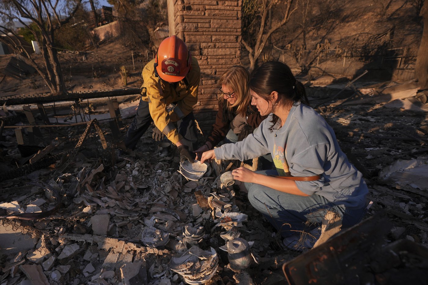 PHOTO COLLECTION: California Wildfires Eaton Fire | iNFOnews.ca