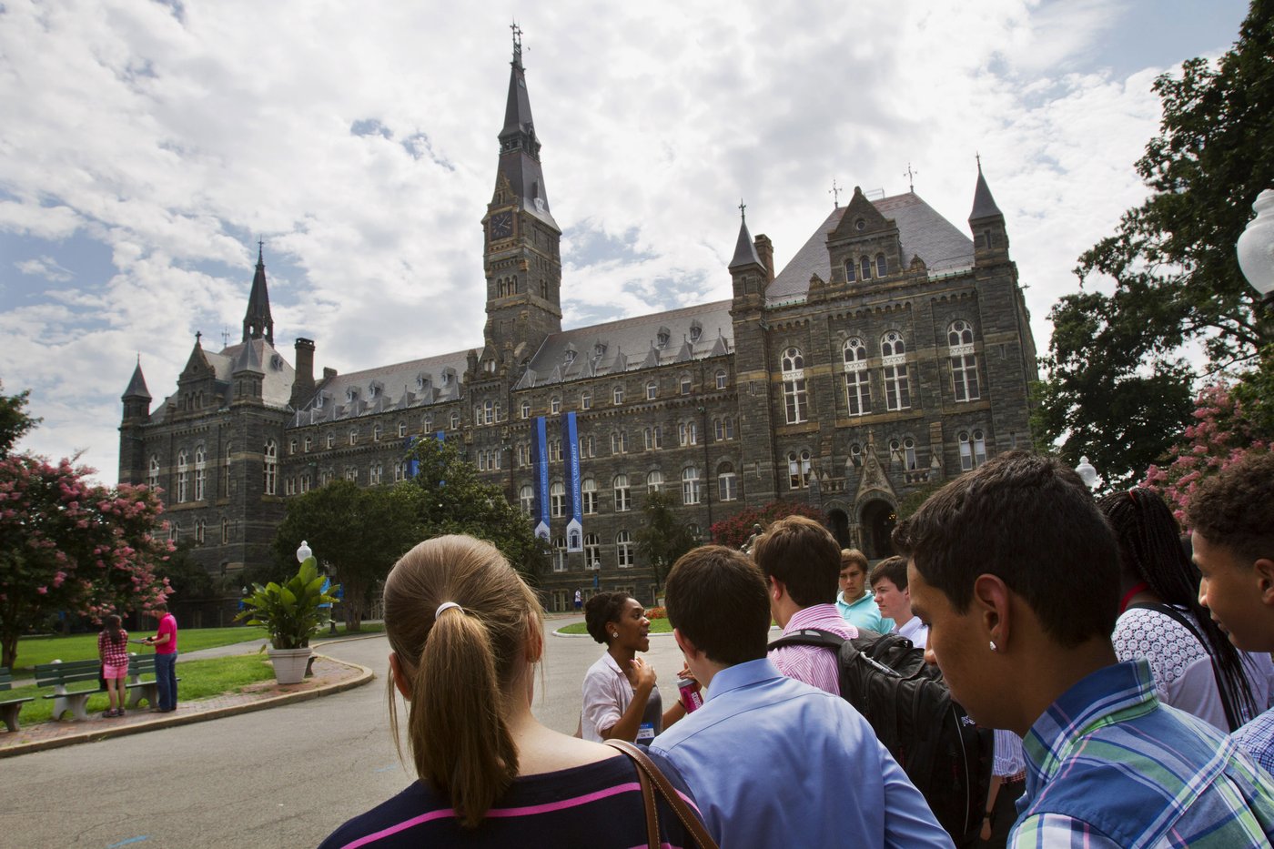 US government cannot deport Georgetown scholar until court rules, judge orders | iNFOnews.ca
