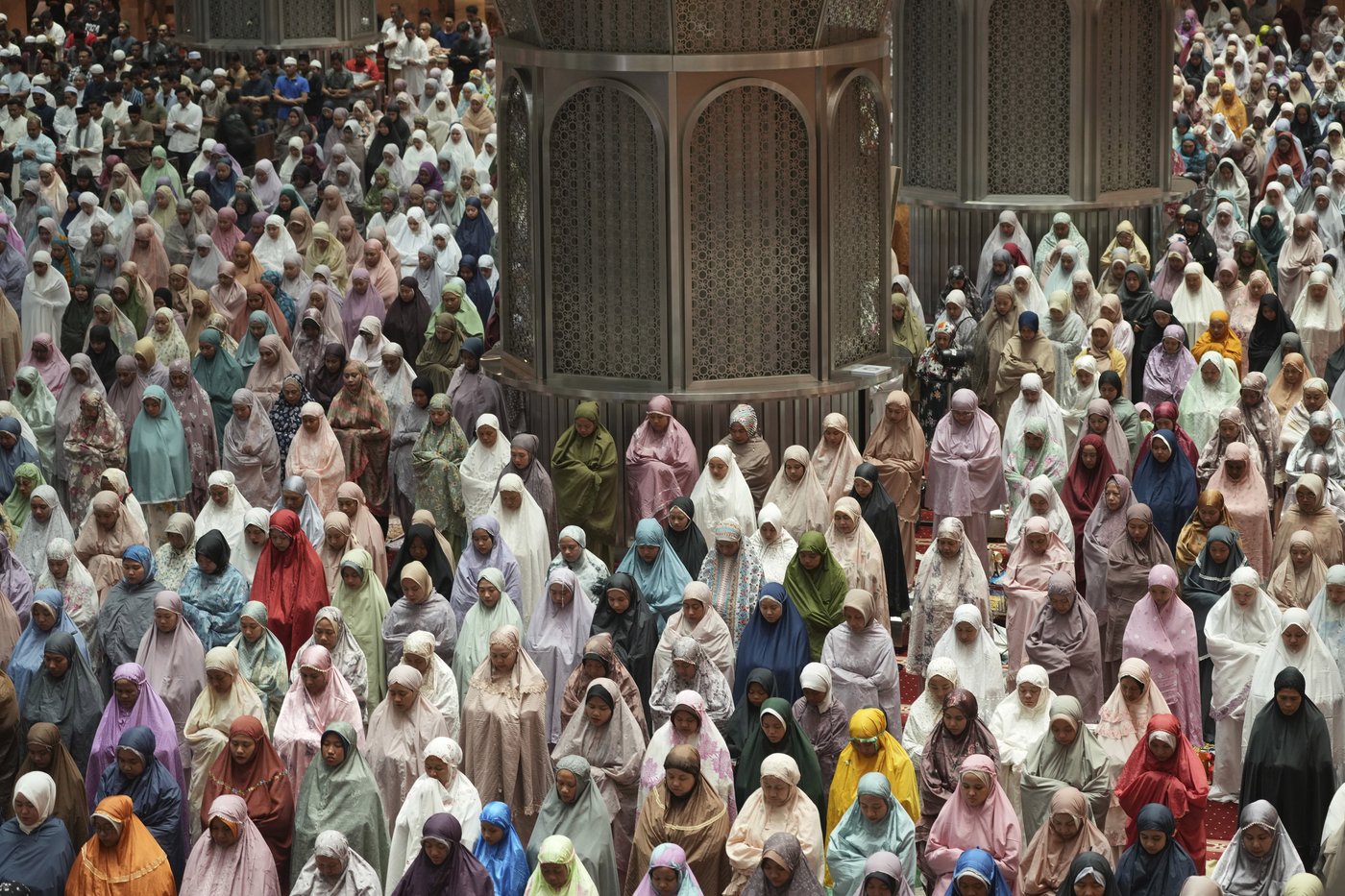 Millions of Muslims in Indonesia mark the start of the holy month of Ramadan | iNFOnews.ca