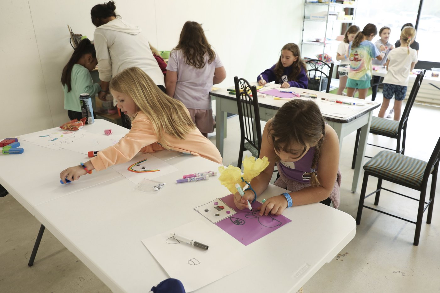 This camp provides a safe space for kids to learn and play after Hurricane Helene | iNFOnews.ca This camp provides a safe space for kids to learn and play after Hurricane Helene | iNFOnews.ca