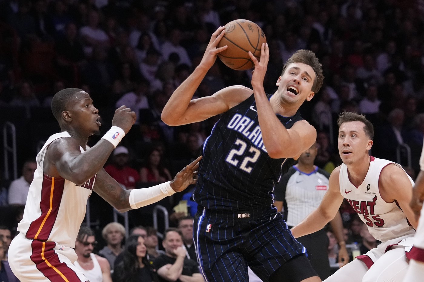 Banchero scores 33, Magic roll in 2nd half to beat Heat 116-97 on opening night | iNFOnews.ca Banchero scores 33, Magic roll in 2nd half to beat Heat 116-97 on opening night | iNFOnews.ca