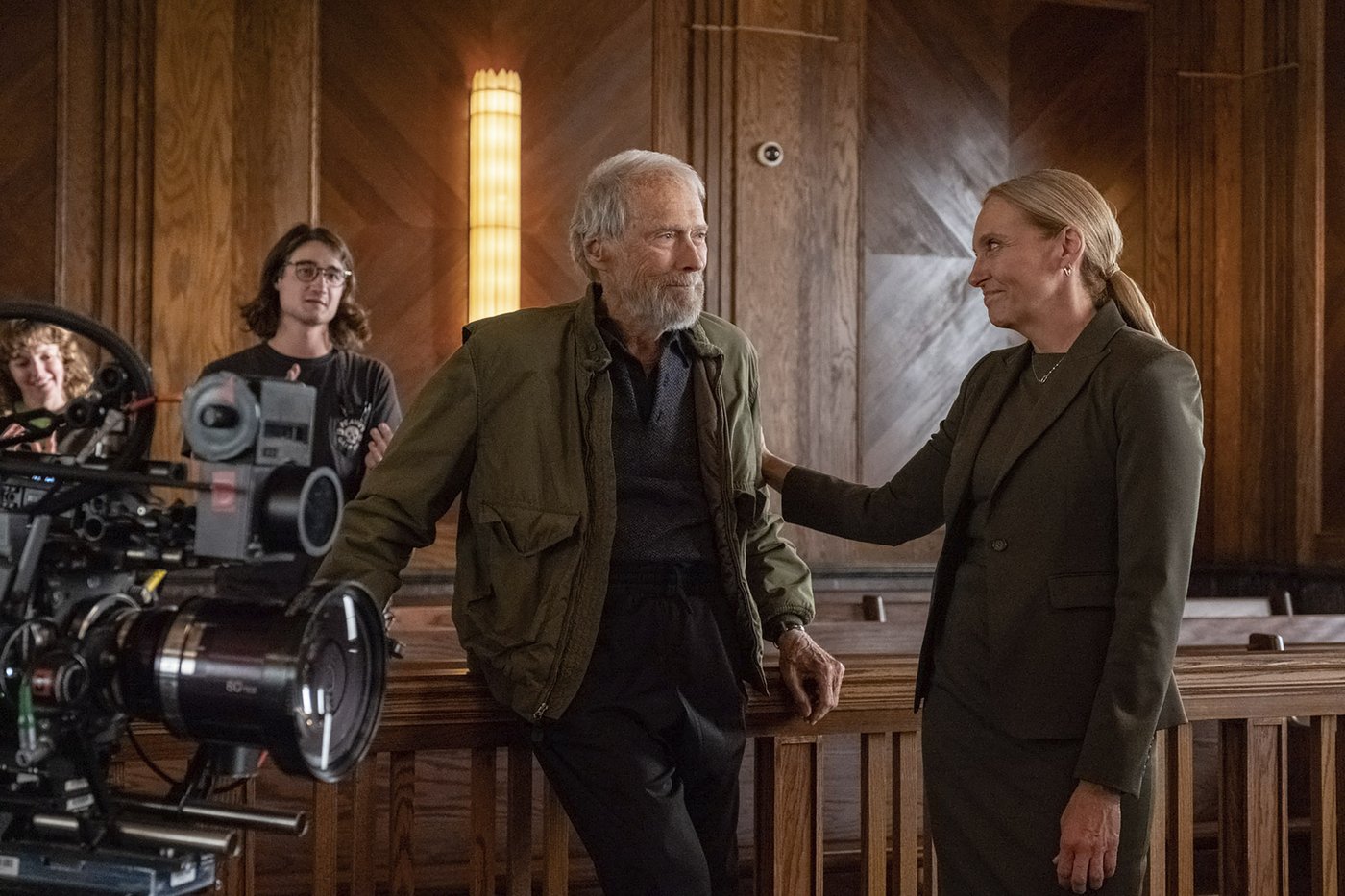 The ‘Juror #2’ cast still can’t believe they got to work with Clint Eastwood | iNFOnews.ca