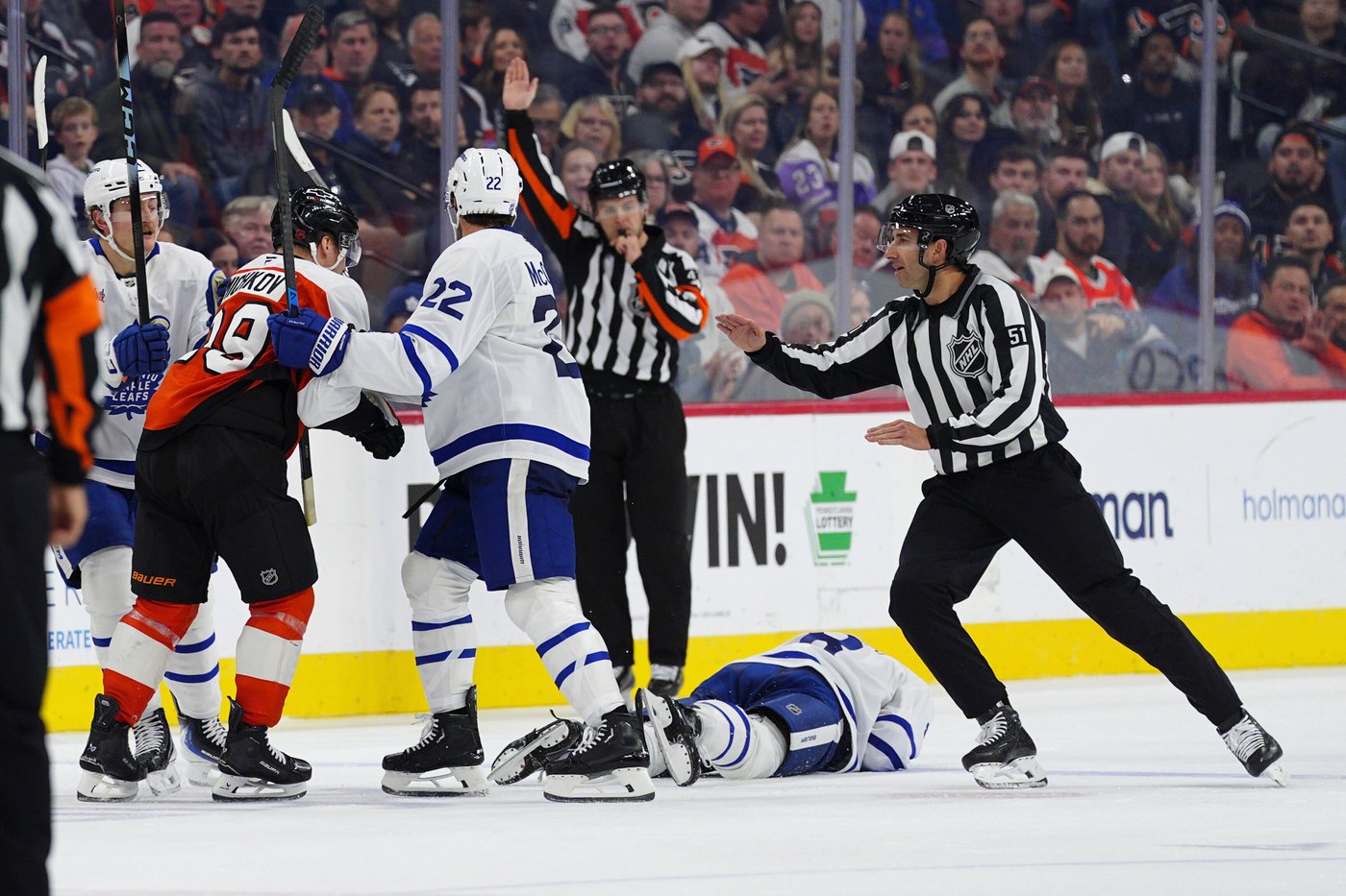 Chris Tanev hospitalized after collision in Maple Leafs' win | iNFOnews.ca Chris Tanev hospitalized after collision in Maple Leafs' win | iNFOnews.ca