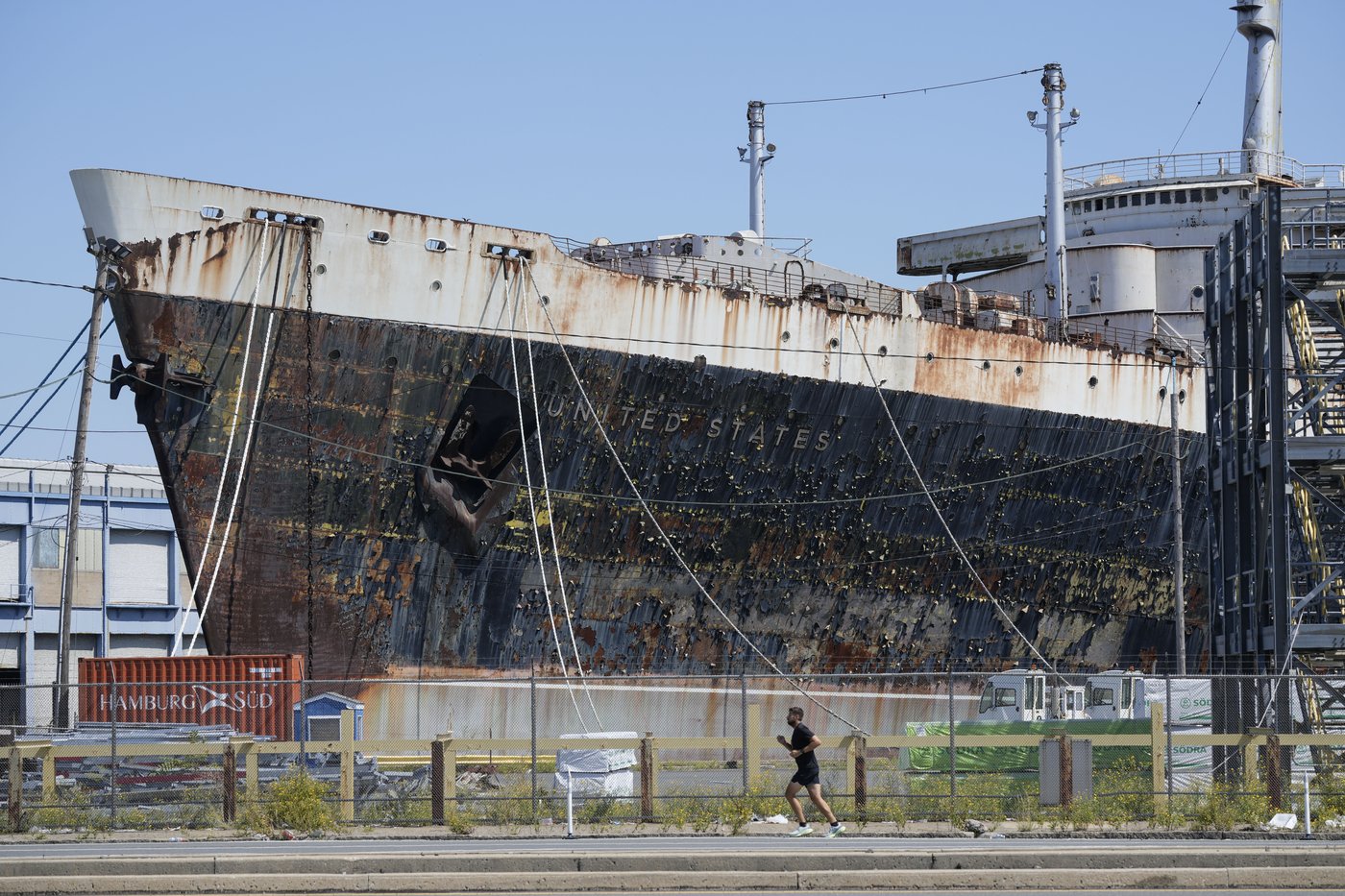 Historic ship could soon become the world's largest artificial reef | iNFOnews.ca Historic ship could soon become the world's largest artificial reef | iNFOnews.ca
