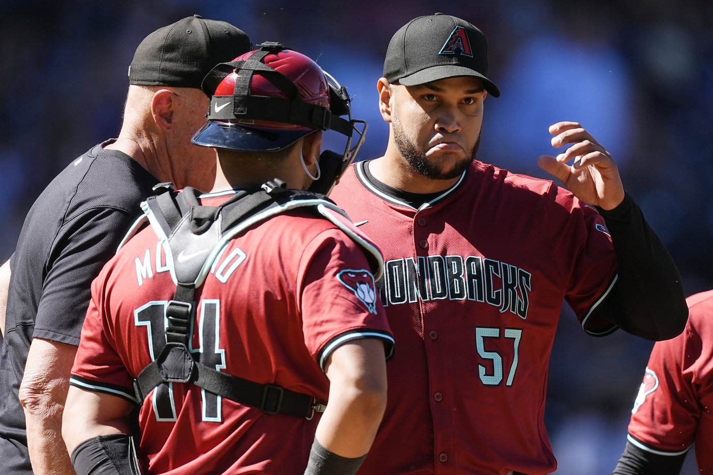 Diamondbacks to part ways with pitching coach Brent Strom and 2 others after missing playoffs | iNFOnews.ca