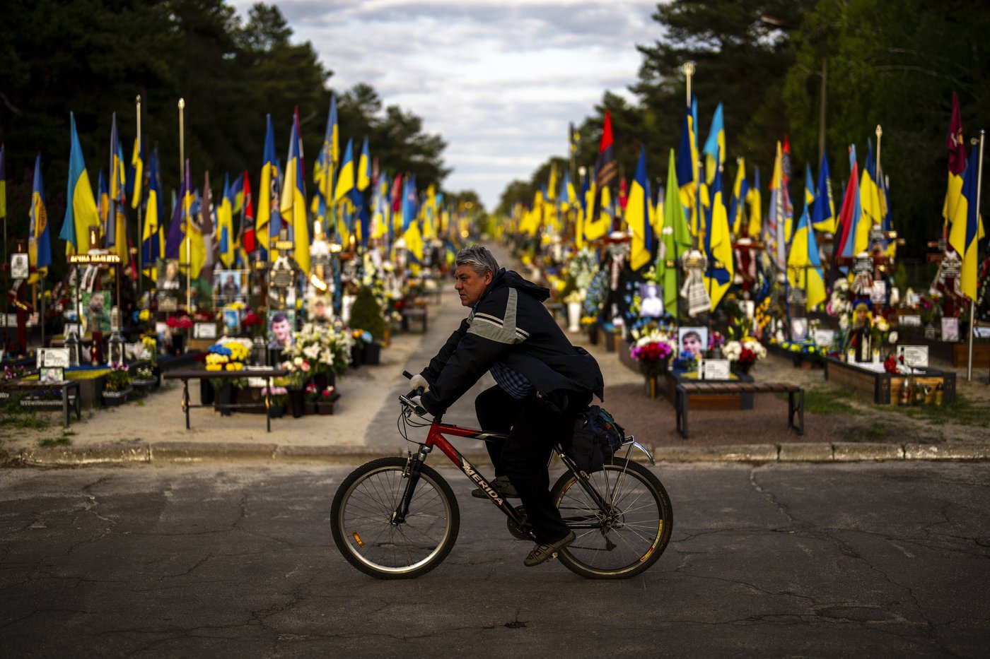 Desertion threatens to starve Ukraine's forces at a crucial time in its war with Russia | iNFOnews.ca Desertion threatens to starve Ukraine's forces at a crucial time in its war with Russia | iNFOnews.ca