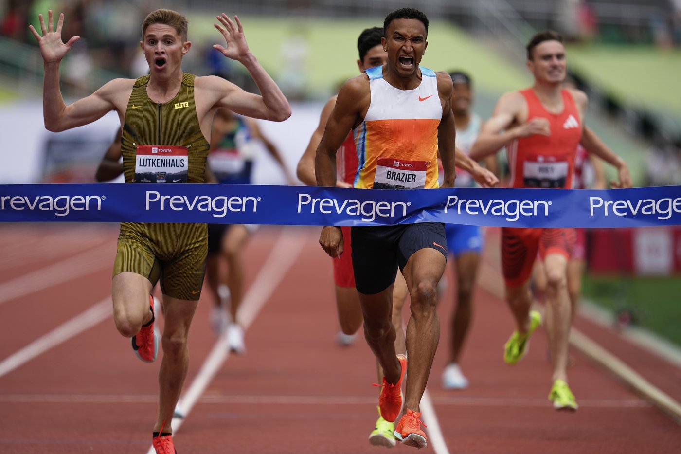 Runner Cooper Lutkenhaus turns pro at 16, signs with Nike during record-breaking season | iNFOnews.ca Runner Cooper Lutkenhaus turns pro at 16, signs with Nike during record-breaking season | iNFOnews.ca