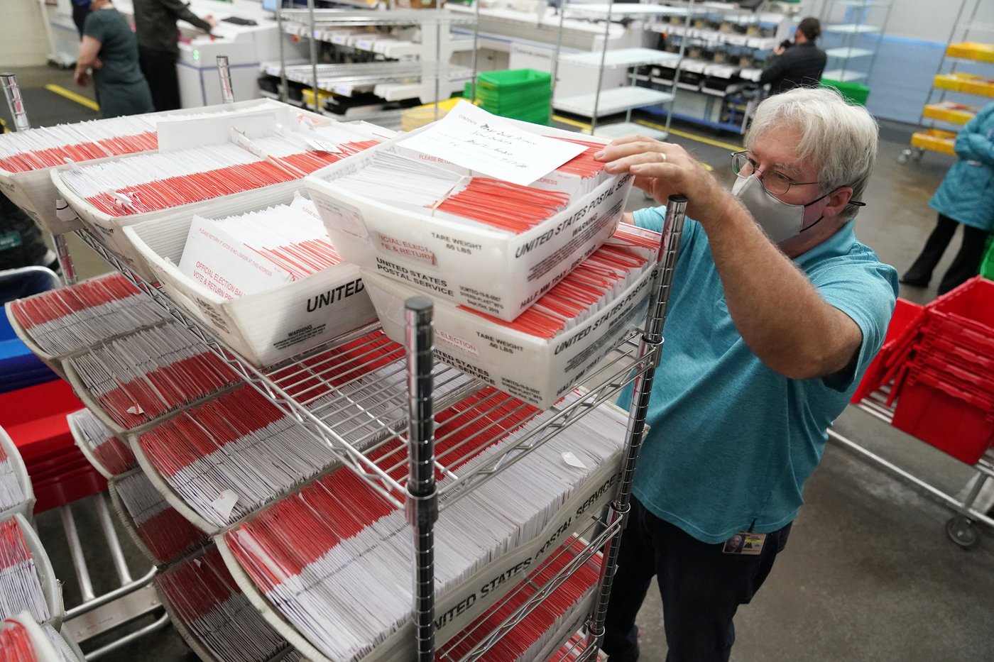 Rain, humidity have sealed some mail-in ballot return envelopes shut, elections officials say | iNFOnews.ca Rain, humidity have sealed some mail-in ballot return envelopes shut, elections officials say | iNFOnews.ca