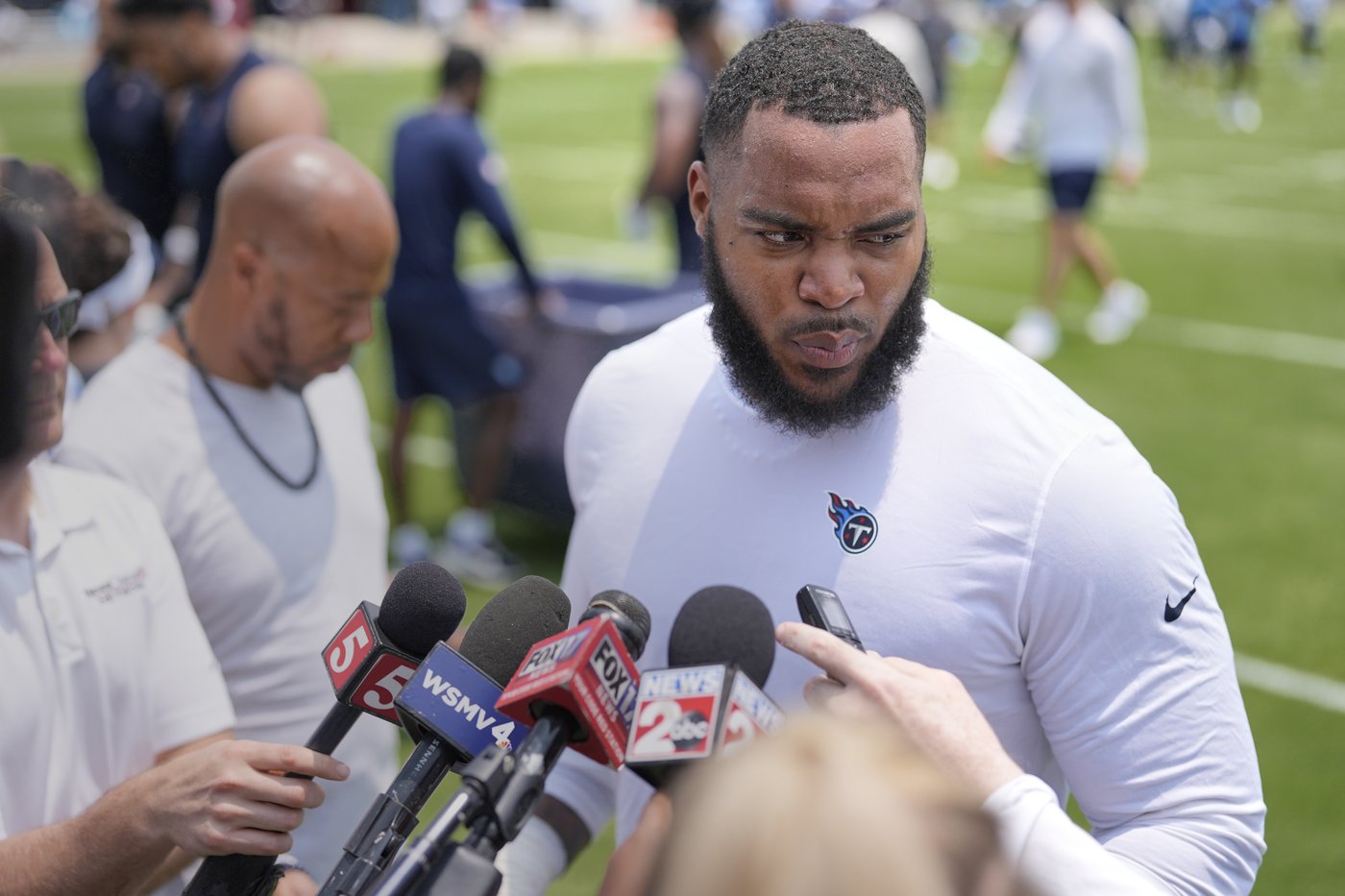 Titans' Jeffery Simmons sheds 20 pounds, aims for more sacks in 2025 | iNFOnews.ca