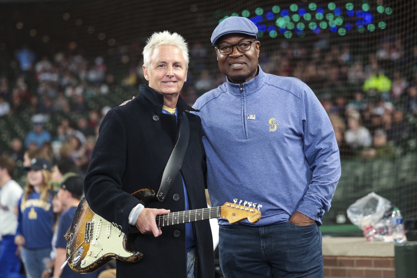 Dave Sims replacing John Sterling as Yankees radio play-by-play broadcaster | iNFOnews.ca Dave Sims replacing John Sterling as Yankees radio play-by-play broadcaster | iNFOnews.ca