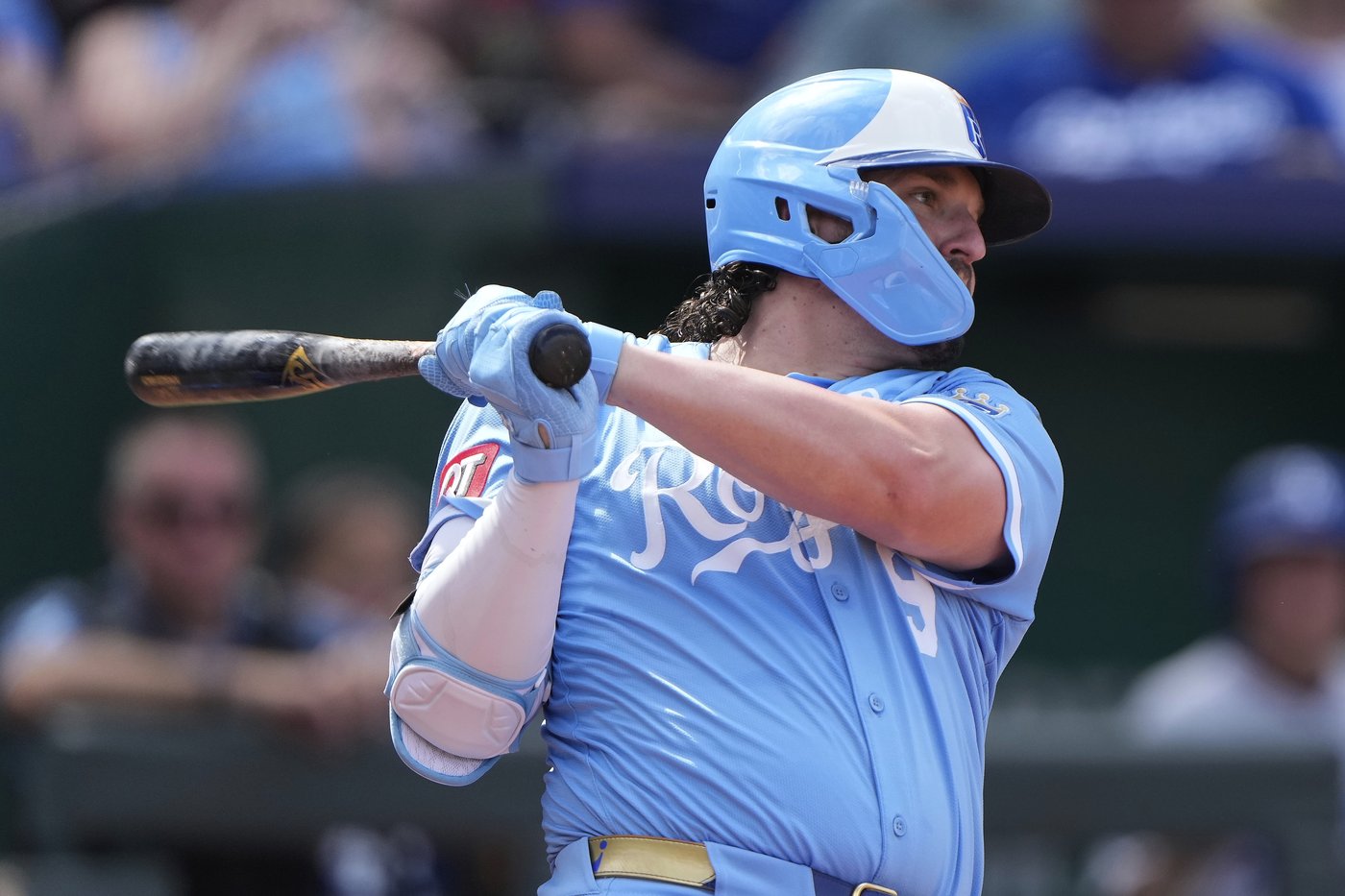 Pasquantino drives in five as Royals beat Dodgers 9-5, ending 11-game home skid | iNFOnews.ca