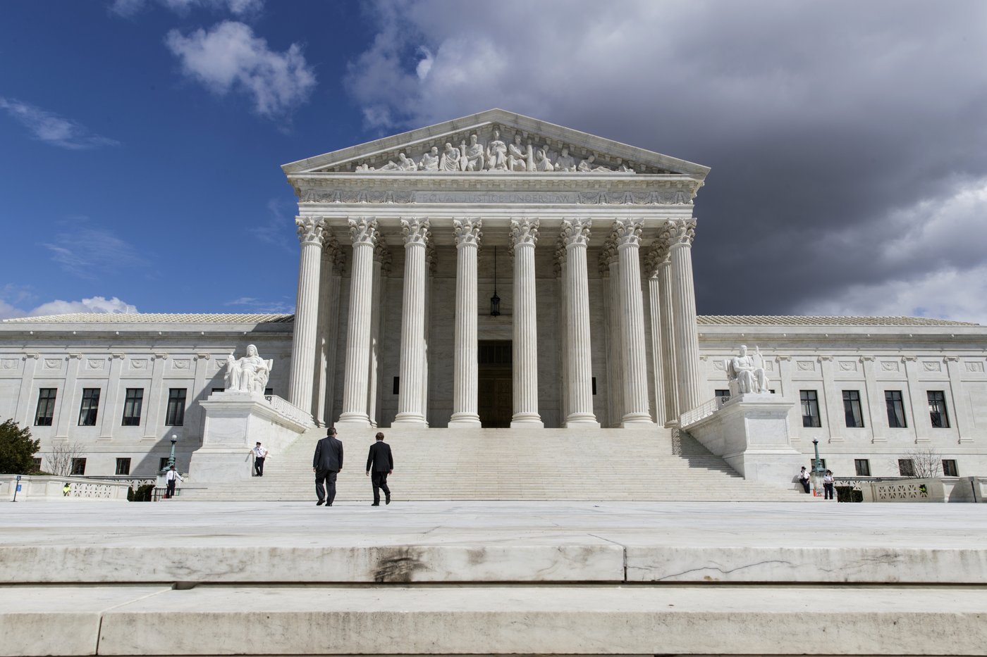 Trump asks Supreme Court to uphold restrictions he wants to impose on birthright citizenship | iNFOnews.ca Trump asks Supreme Court to uphold restrictions he wants to impose on birthright citizenship | iNFOnews.ca