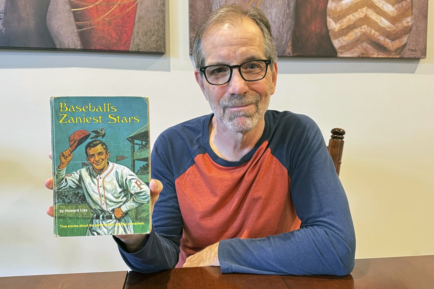 Detroit-area library says Chicago man can keep overdue baseball book -- 50 years later | iNFOnews.ca