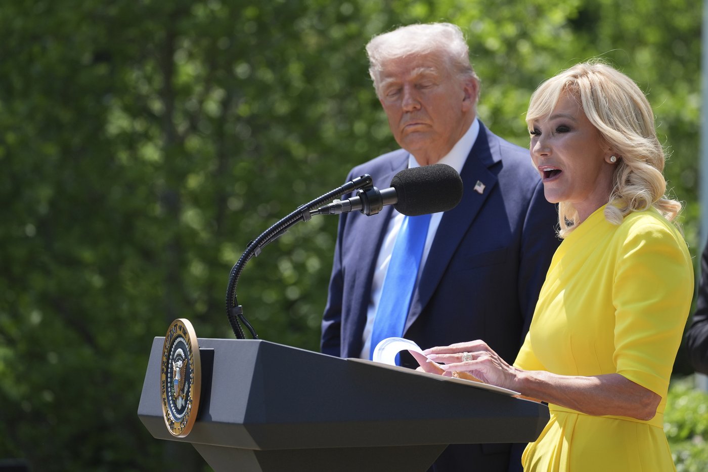 PHOTO COLLECTION: Trump-National Day of Prayer | iNFOnews.ca PHOTO COLLECTION: Trump-National Day of Prayer | iNFOnews.ca