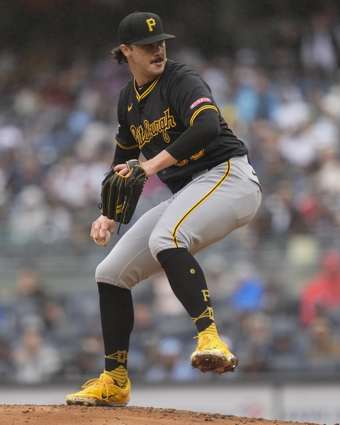 Rookie Paul Skenes finishes 11-3 with 1.96 ERA, retires 6 straight batters in Yankee Stadium debut | iNFOnews.ca Rookie Paul Skenes finishes 11-3 with 1.96 ERA, retires 6 straight batters in Yankee Stadium debut | iNFOnews.ca