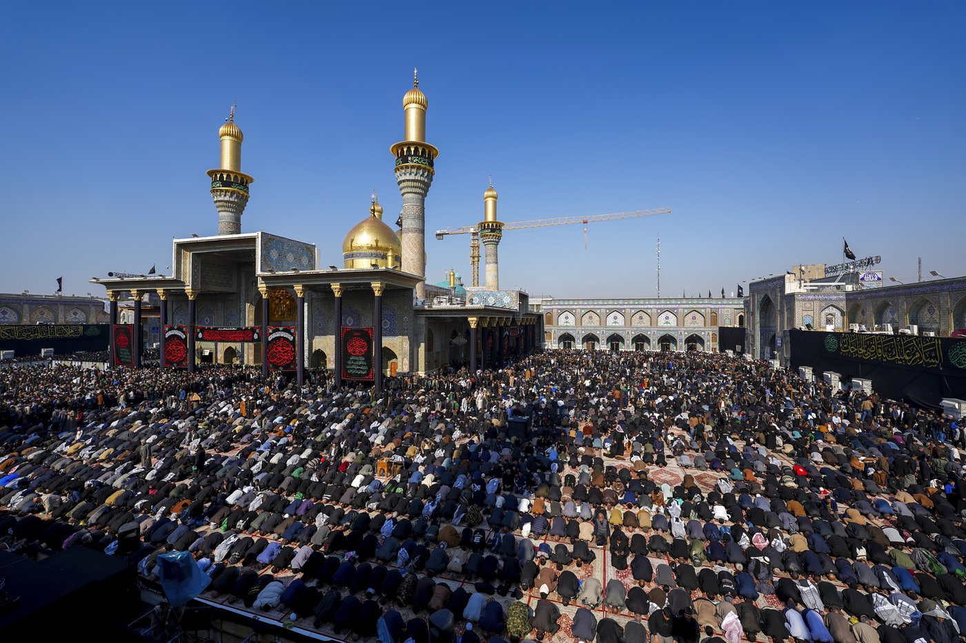 Shiite pilgrims make annual pilgrimage in Iraq amid regional upheaval | iNFOnews.ca