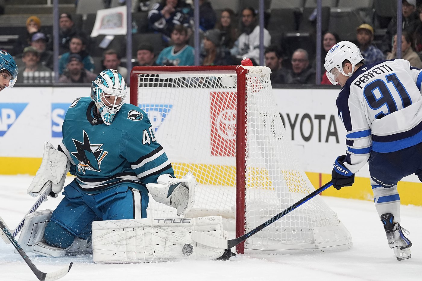 Lowry scores late goal to help Jets sink Sharks 4-3 | iNFOnews.ca Lowry scores late goal to help Jets sink Sharks 4-3 | iNFOnews.ca