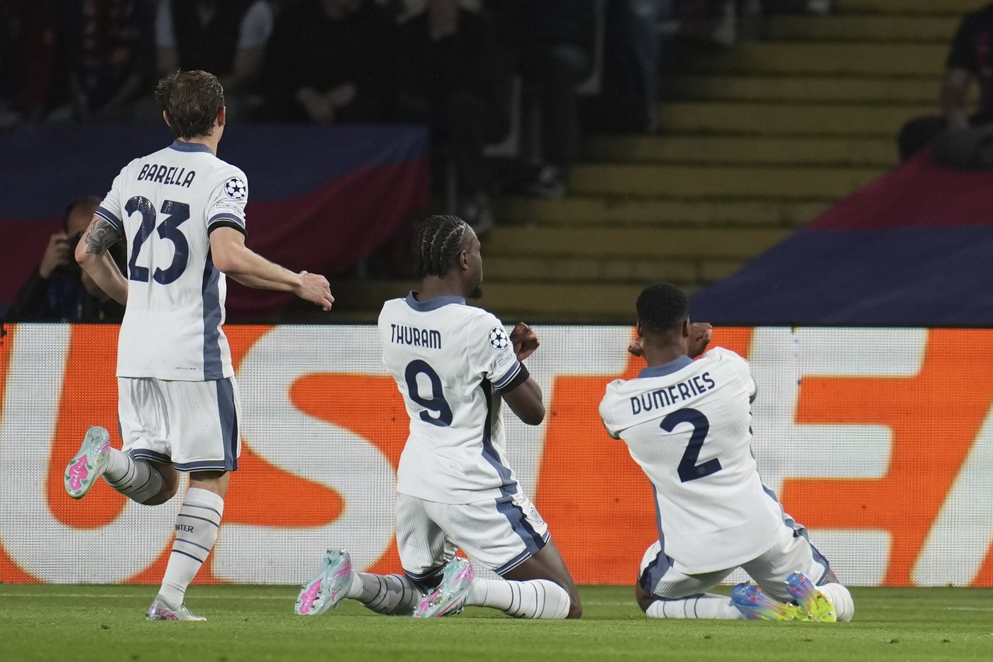 Thuram and Dumfries return to energize Inter in draw at Barcelona in Champions League semifinals | iNFOnews.ca