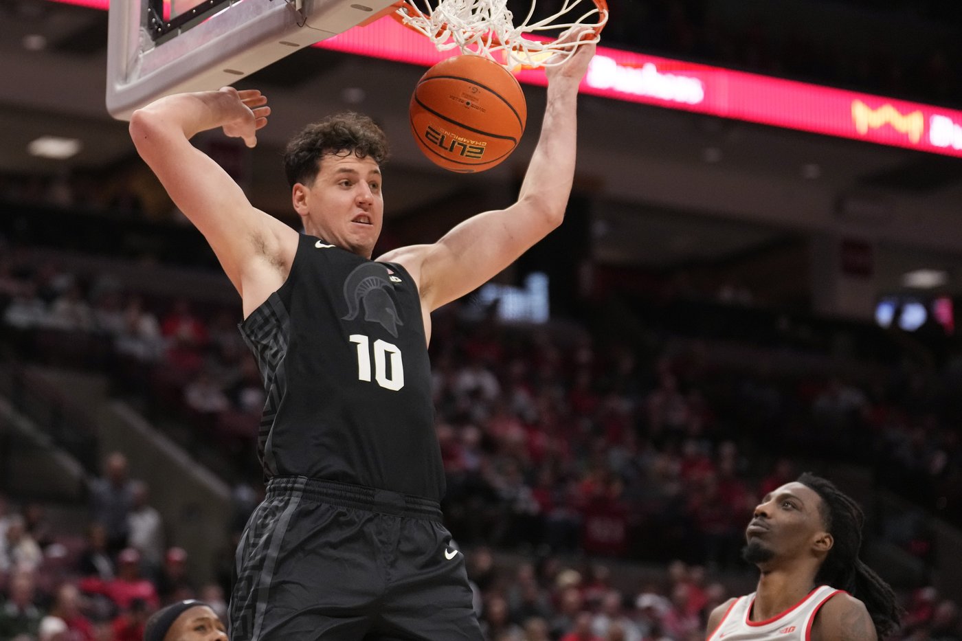 Zapala scores season-high 15 points as No. 18 Michigan State holds off Ohio State 69-62 | iNFOnews.ca Zapala scores season-high 15 points as No. 18 Michigan State holds off Ohio State 69-62 | iNFOnews.ca
