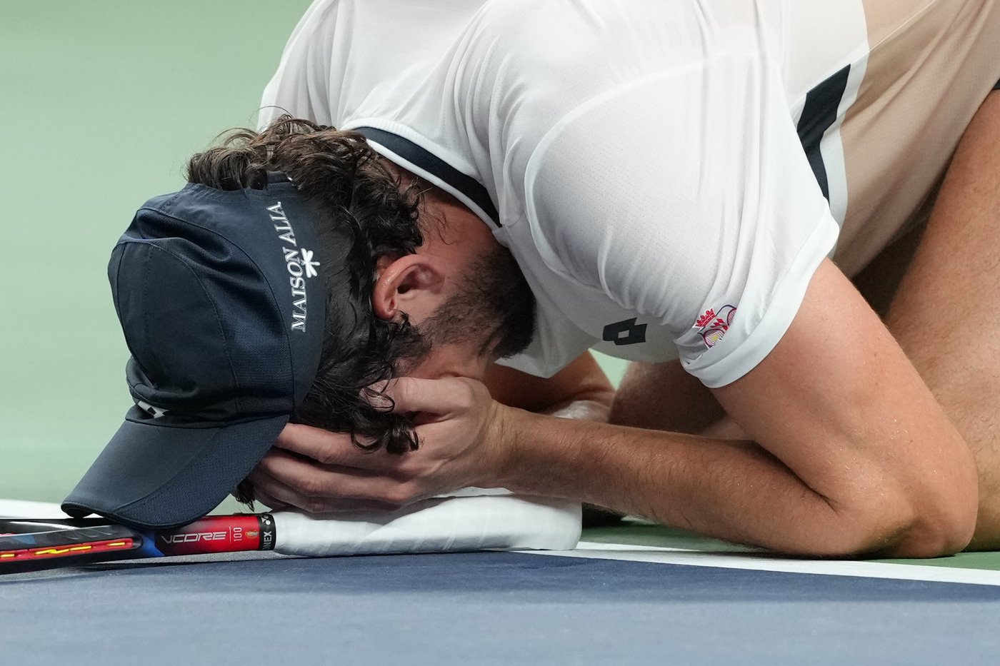 Djokovic sets up Shanghai Masters semifinal against No. 204-ranked Vacherot | iNFOnews.ca