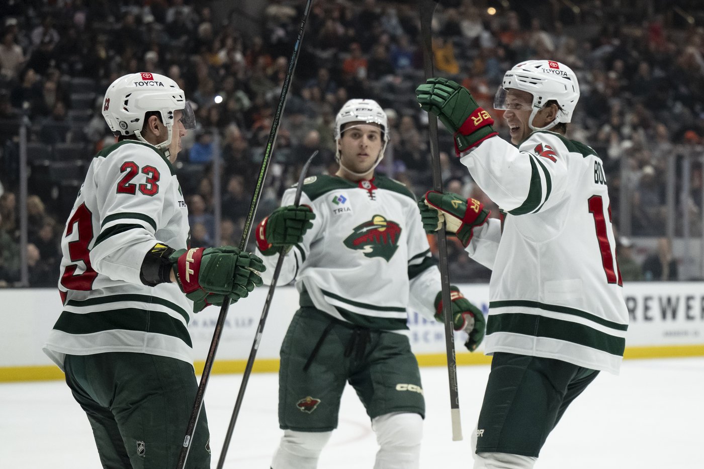 Rossi, Kaprizov help Wild beat Ducks 5-1 for 5th straight win | iNFOnews.ca