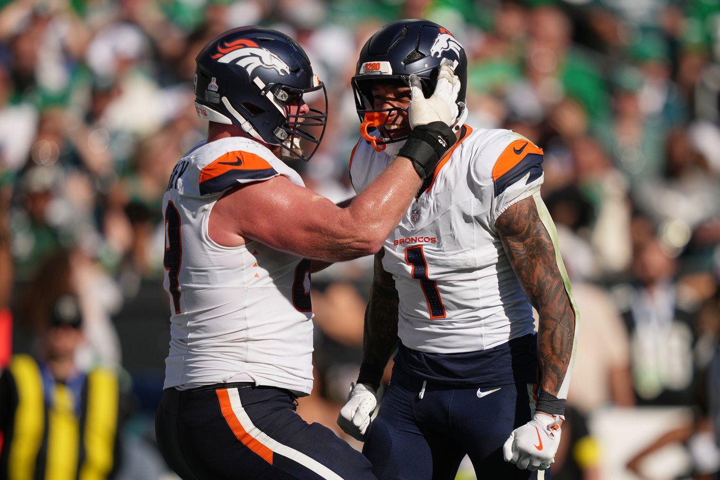 Broncos rally from 14-point deficit to hand Eagles their first loss of the season, 21-17 | iNFOnews.ca Broncos rally from 14-point deficit to hand Eagles their first loss of the season, 21-17 | iNFOnews.ca
