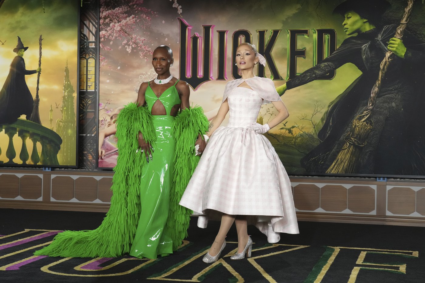 'Wicked' and 'Gladiator' make gravity-defying theater debuts | iNFOnews.ca 'Wicked' and 'Gladiator' make gravity-defying theater debuts | iNFOnews.ca