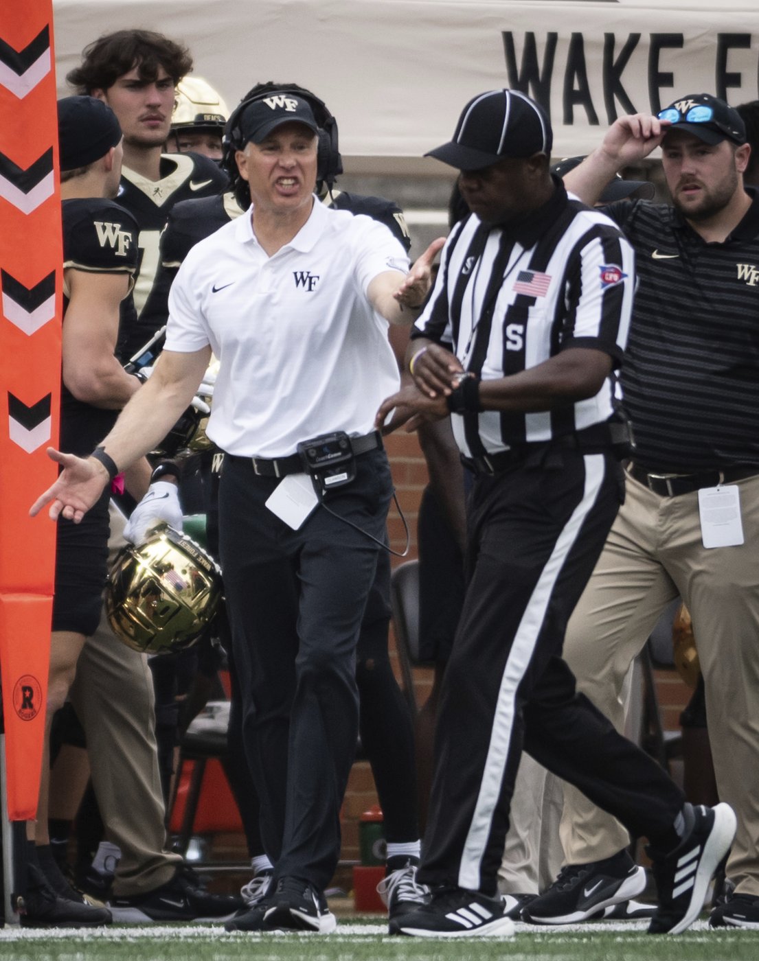 Louisiana makes its late FG, Wake Forest misses as Ragin' Cajuns take 41-38 road win | iNFOnews.ca Louisiana makes its late FG, Wake Forest misses as Ragin' Cajuns take 41-38 road win | iNFOnews.ca