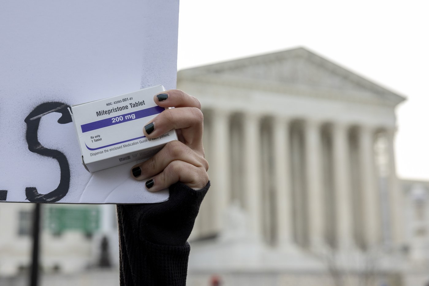 Abortions are up in the US. It's a complicated picture as women turn to pills, travel | iNFOnews.ca
