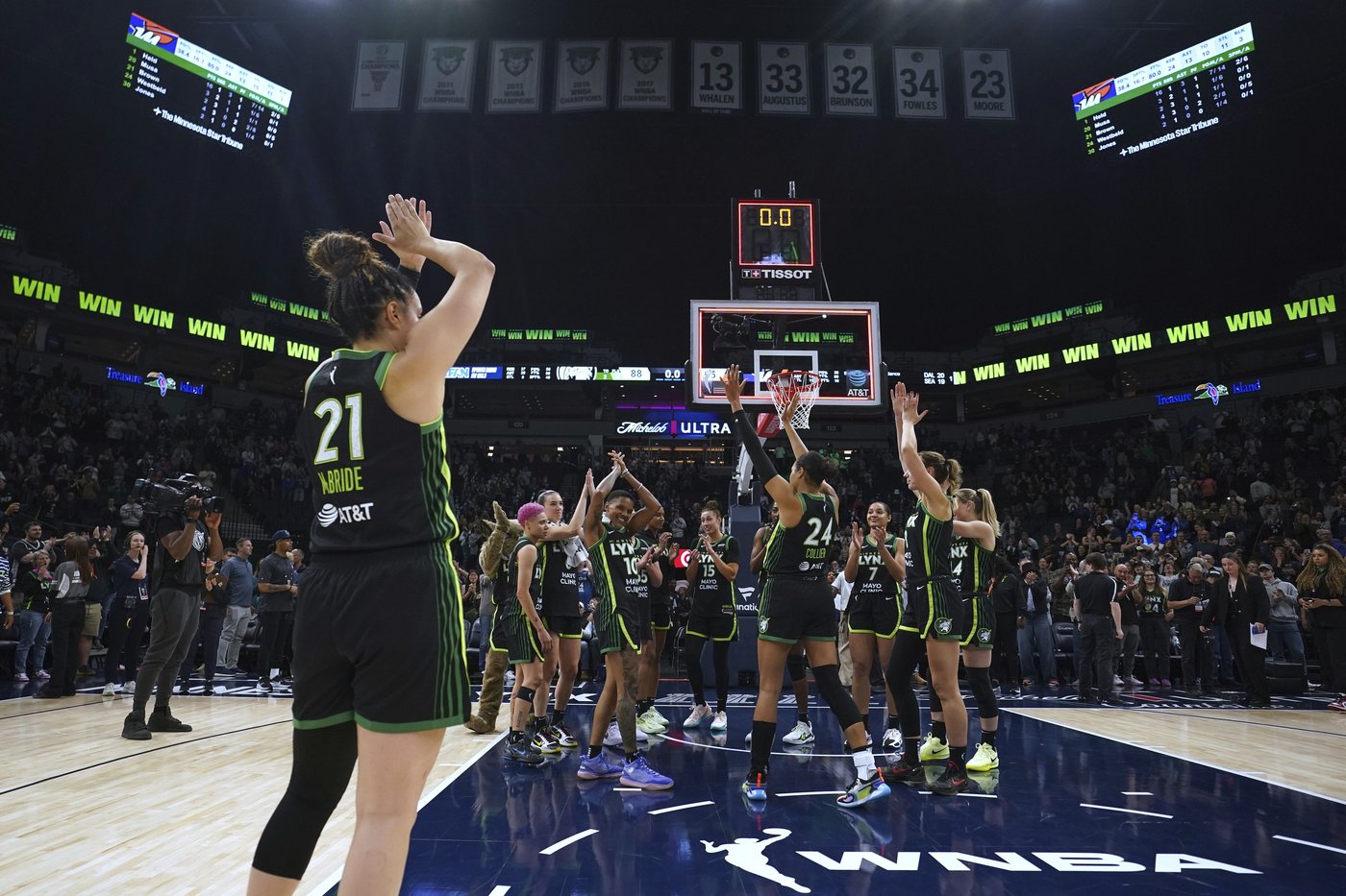 Lynx ease past the Mercury 88-65 behind Napheesa Collier's 18 points, 11 rebounds | iNFOnews.ca Lynx ease past the Mercury 88-65 behind Napheesa Collier's 18 points, 11 rebounds | iNFOnews.ca