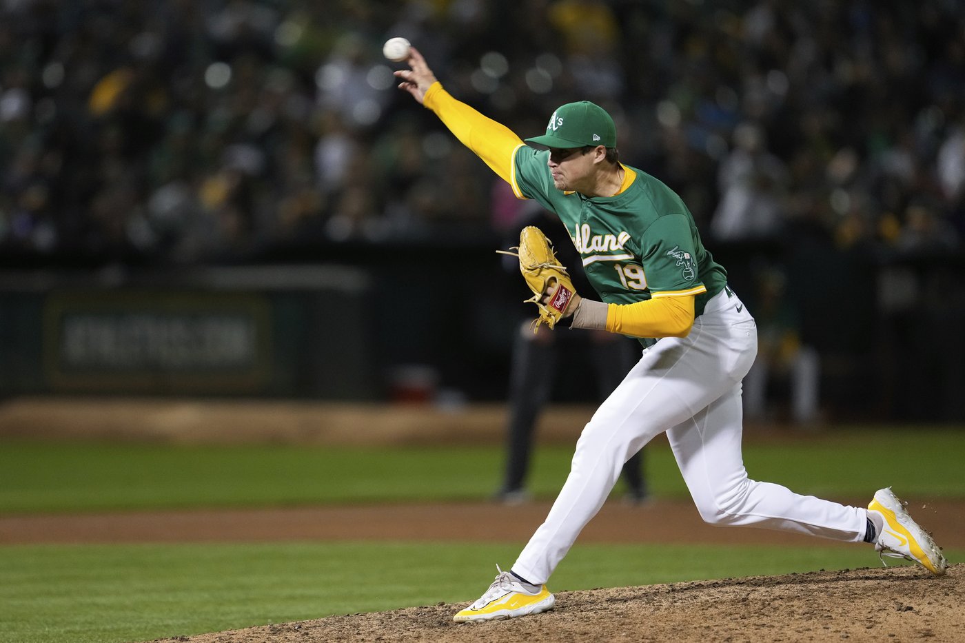 Wilson gets winning hit in 9th as A's open final series at Coliseum with 5-4 victory over Rangers | iNFOnews.ca Wilson gets winning hit in 9th as A's open final series at Coliseum with 5-4 victory over Rangers | iNFOnews.ca