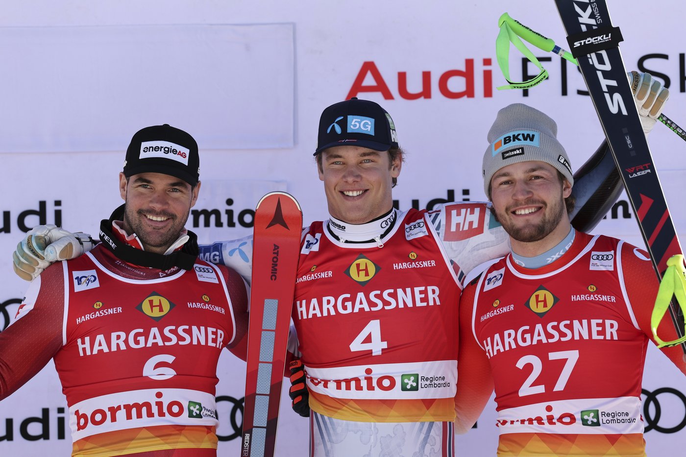 Moeller earns first World Cup win as another injured skier is airlifted off 2026 Olympics slope | iNFOnews.ca Moeller earns first World Cup win as another injured skier is airlifted off 2026 Olympics slope | iNFOnews.ca