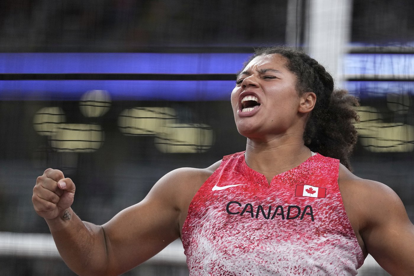 Rogers wins gold, sets Canadian record in hammer throw at world championships | iNFOnews.ca Rogers wins gold, sets Canadian record in hammer throw at world championships | iNFOnews.ca