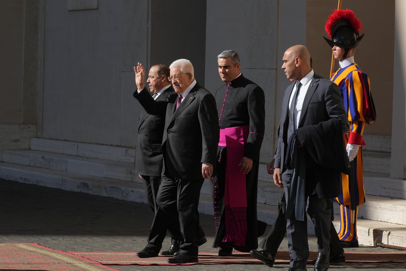 Pope Leo meets Palestinian President Abbas, discuss urgent need for Gaza aid, two-state solution | iNFOnews.ca Pope Leo meets Palestinian President Abbas, discuss urgent need for Gaza aid, two-state solution | iNFOnews.ca