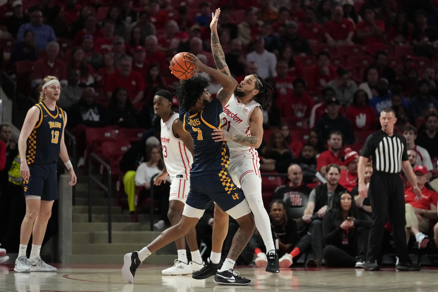 Terrance Arceneaux comes off bench to help No. 15 Houston rout Toledo 78-49 | iNFOnews.ca Terrance Arceneaux comes off bench to help No. 15 Houston rout Toledo 78-49 | iNFOnews.ca
