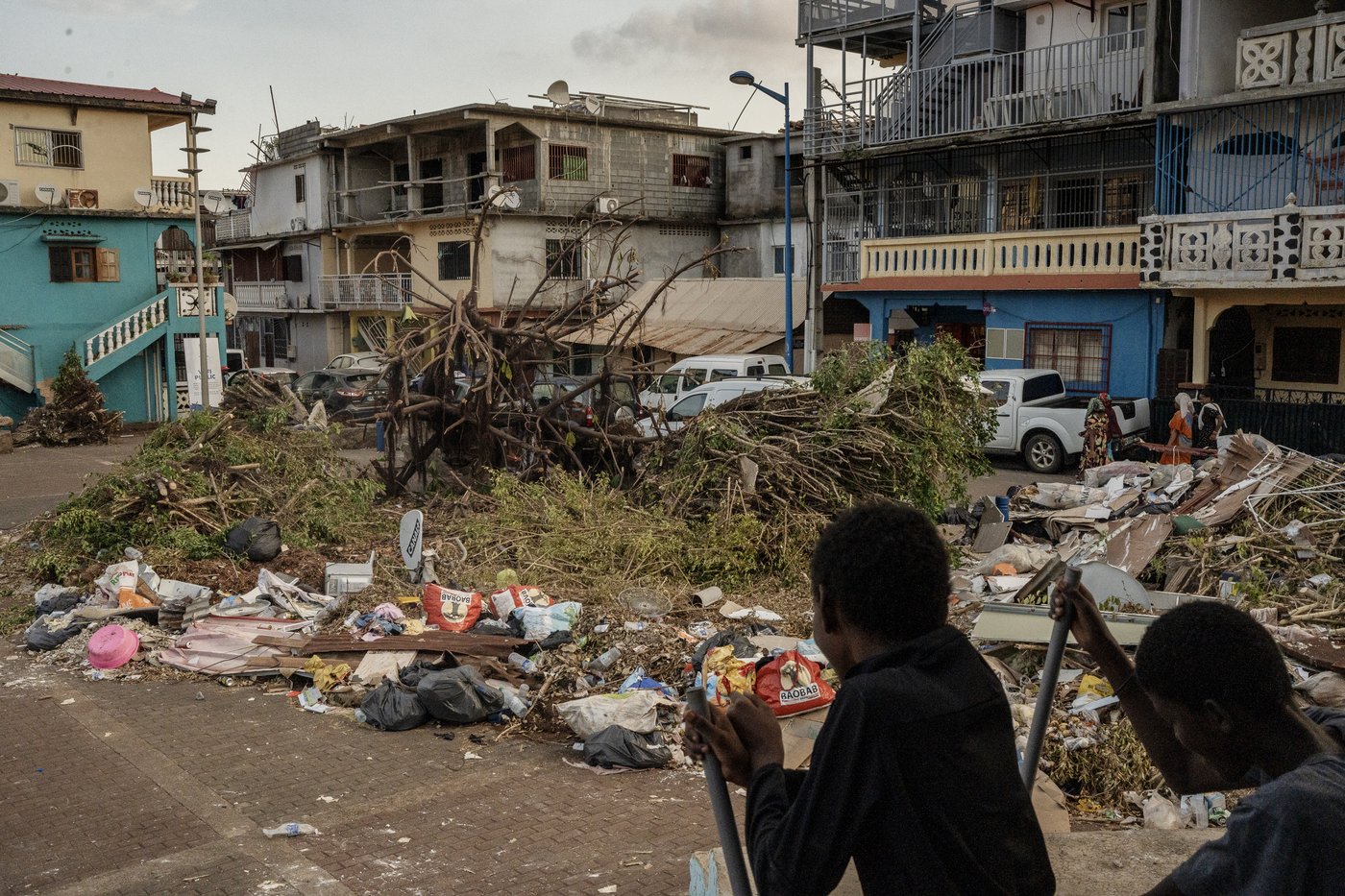 France's Macron says tour of cyclone-devastated Mayotte is a day he won't forget | iNFOnews.ca France's Macron says tour of cyclone-devastated Mayotte is a day he won't forget | iNFOnews.ca