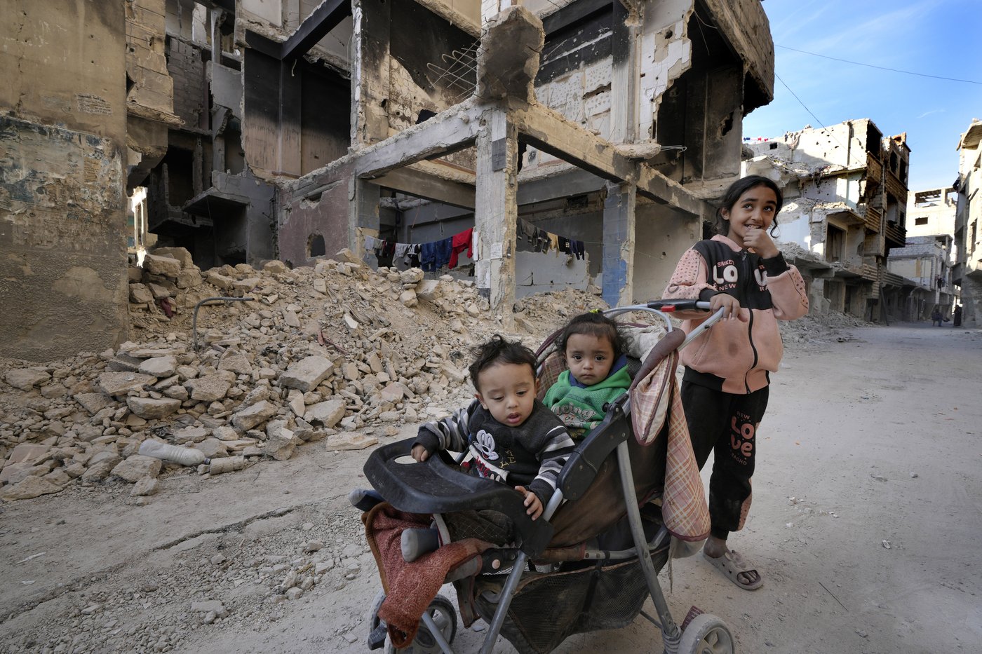 Palestinian refugees return to Yarmouk amid questions about their place in the new Syria | iNFOnews.ca Palestinian refugees return to Yarmouk amid questions about their place in the new Syria | iNFOnews.ca