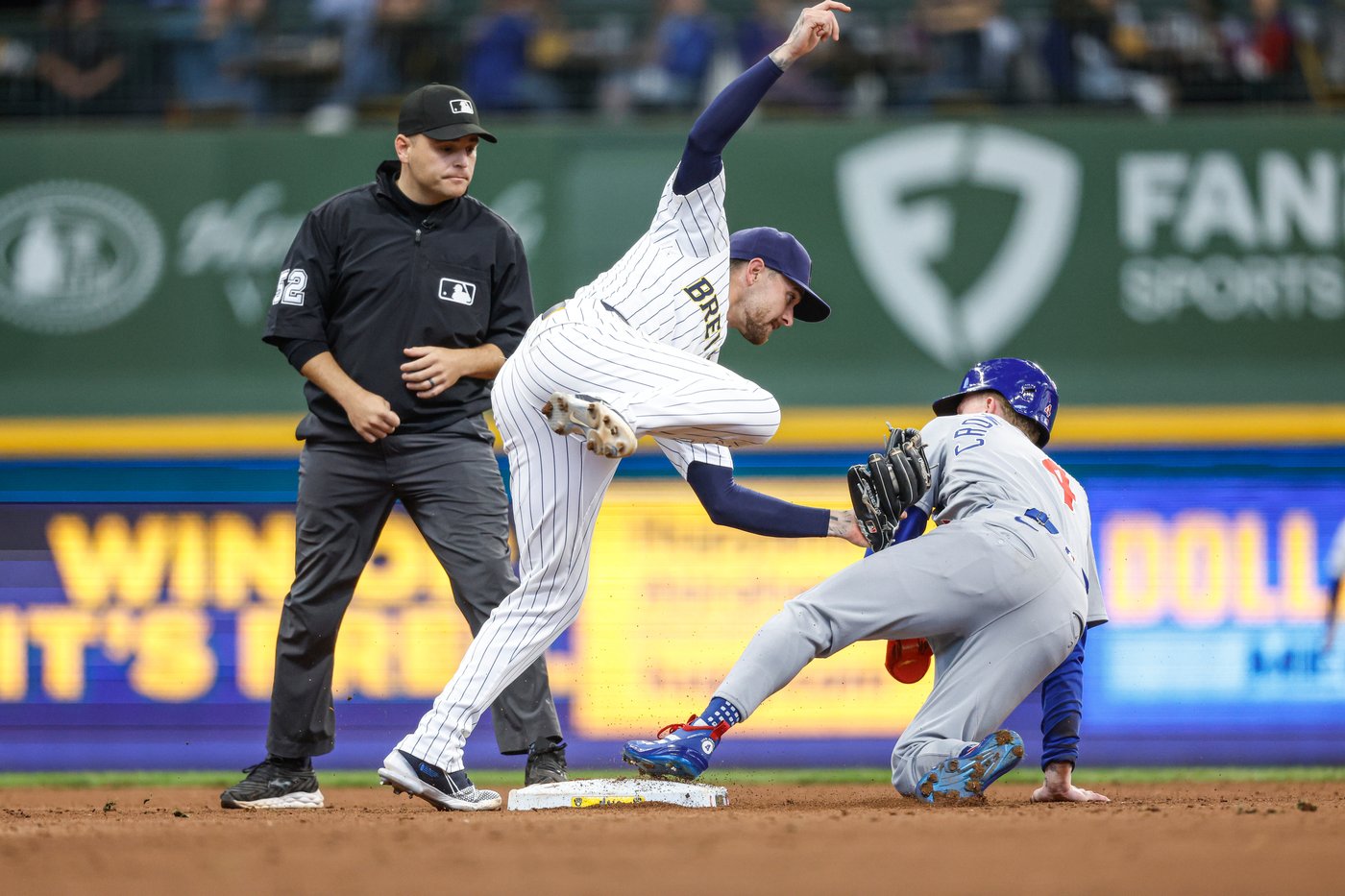 Peralta helps Milwaukee avoid a sweep as Cubs lose Imanaga to hamstring injury | iNFOnews.ca Peralta helps Milwaukee avoid a sweep as Cubs lose Imanaga to hamstring injury | iNFOnews.ca