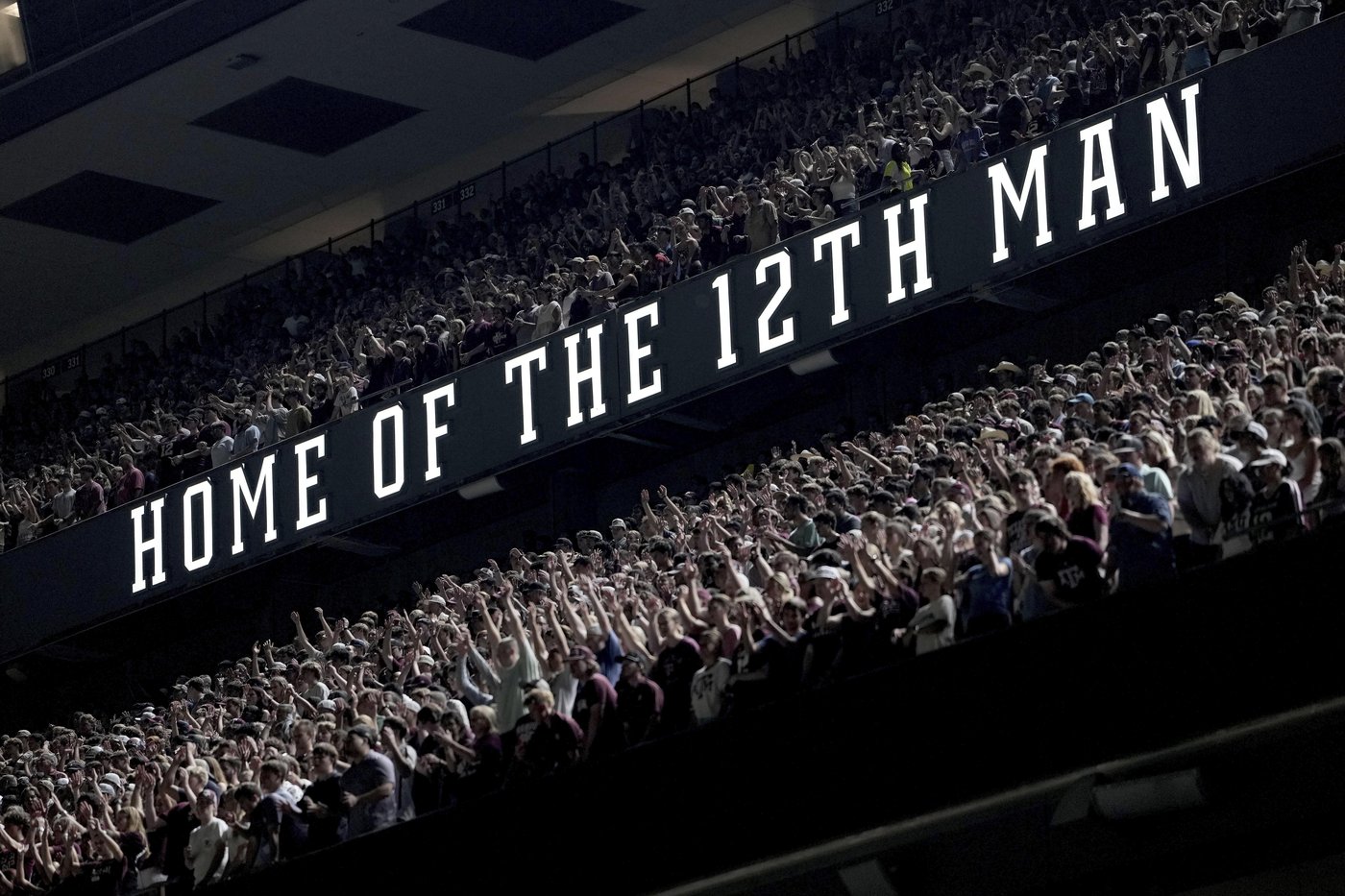 Why Texas A&M's Midnight Yell is one of the ultimate college football traditions | iNFOnews.ca Why Texas A&M's Midnight Yell is one of the ultimate college football traditions | iNFOnews.ca
