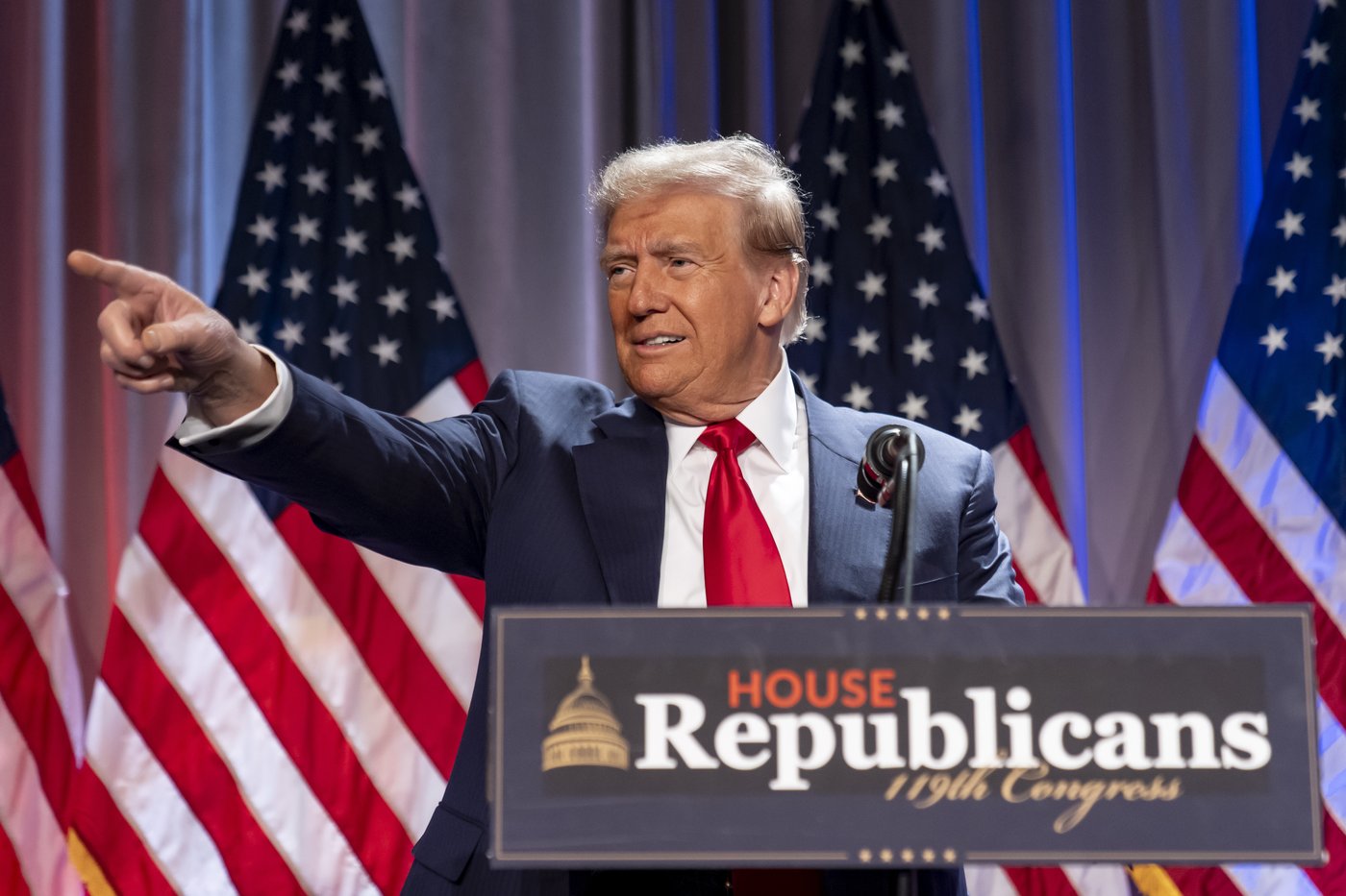 PHOTO COLLECTION: Trump Returns to Washington | iNFOnews.ca