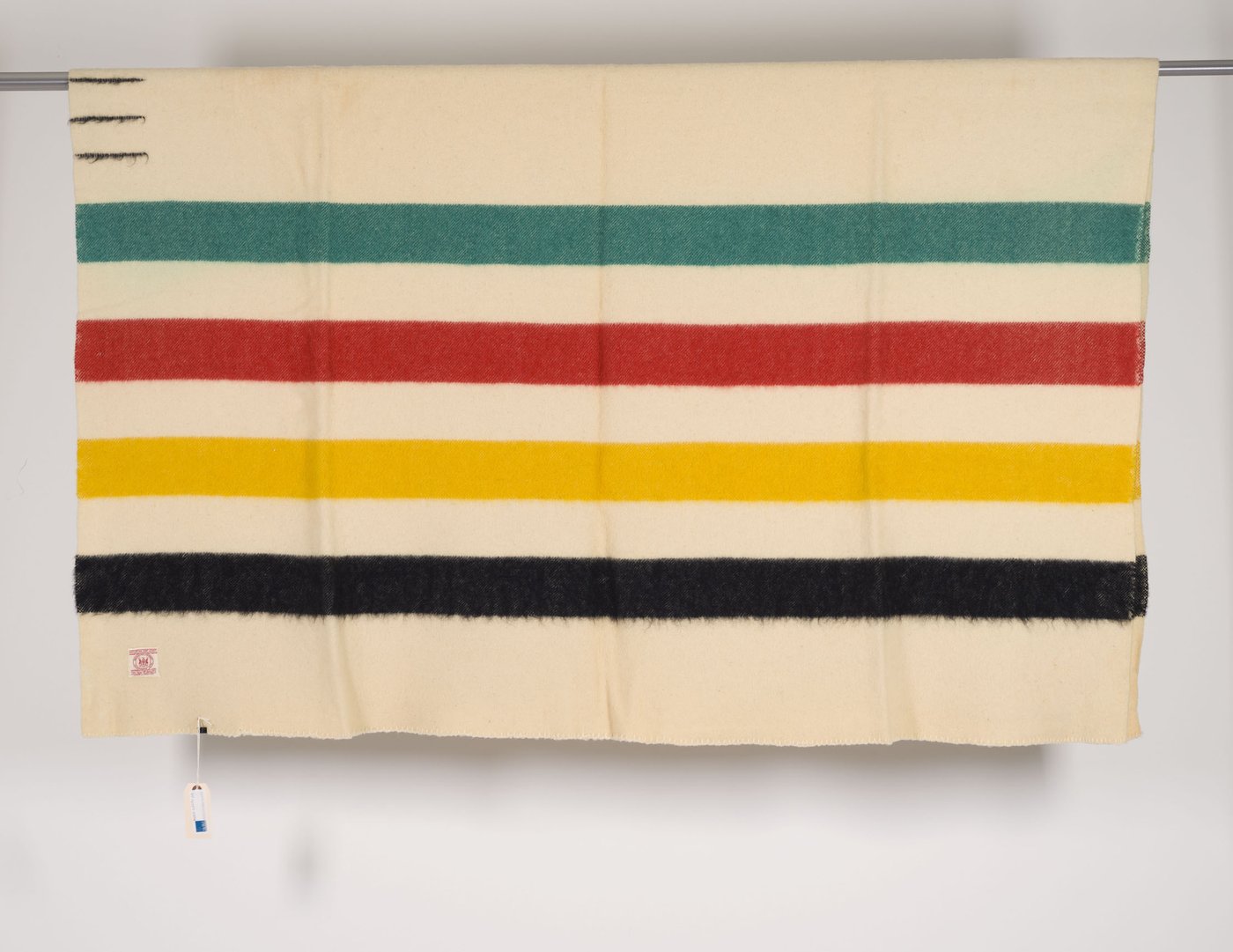 Vintage Hudson's Bay blankets, more paintings headed for online auction | iNFOnews.ca Vintage Hudson's Bay blankets, more paintings headed for online auction | iNFOnews.ca